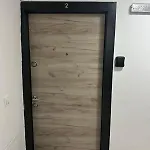 Aleksej Place Modern Near Center With Parking And Garden 아파트 *