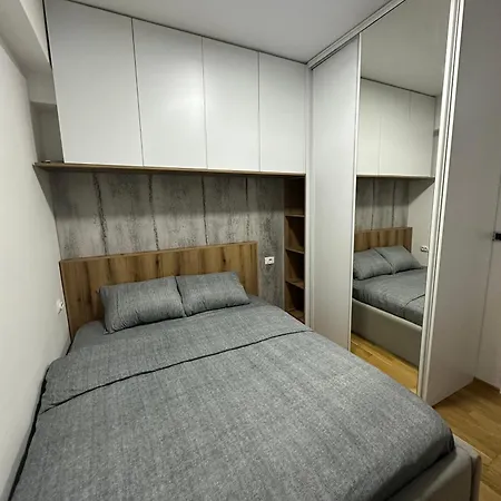 Aleksej Place Modern Near Center With Parking And Garden * Skopje