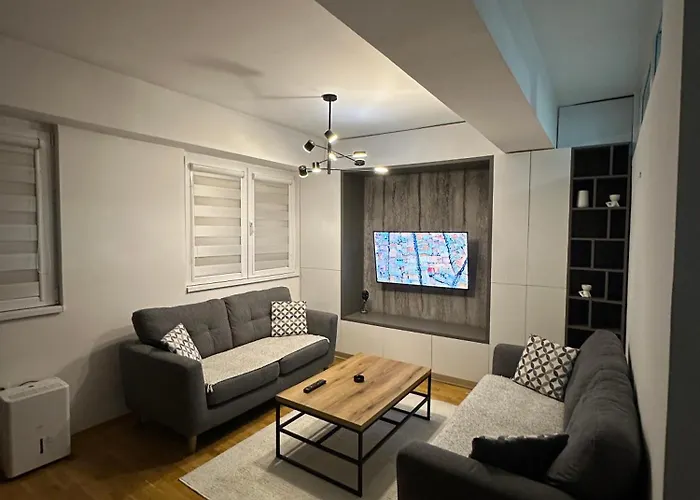 Aleksej Place Modern Near Center With Parking And Garden * Skopje